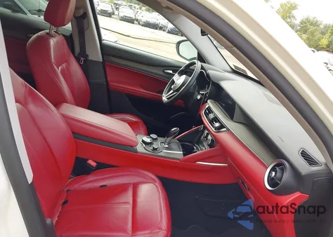 2018 Alfa Romeo Stelvio Ti Awd z USA, uszkodzony, nr VIN ZASFAKBN1J7B82755